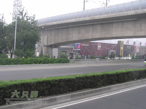 北京--京津塘高速--天津--GPS轨迹记录上边是城铁