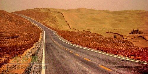 沙漠穿越沙漠公路