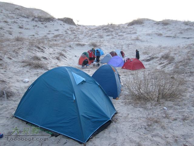 库伦旗沙漠宿营处