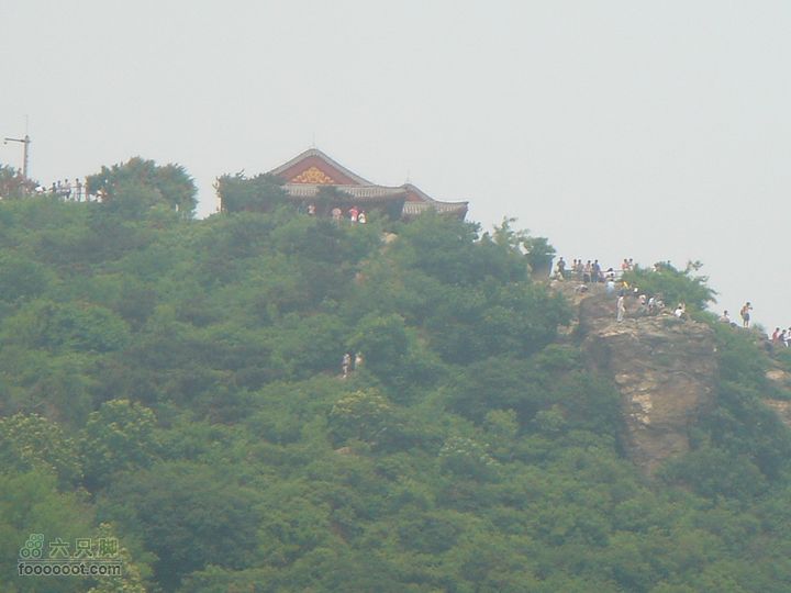 徒步驴友入门教程-香巴拉穿越第一次站在墙外看香炉峰