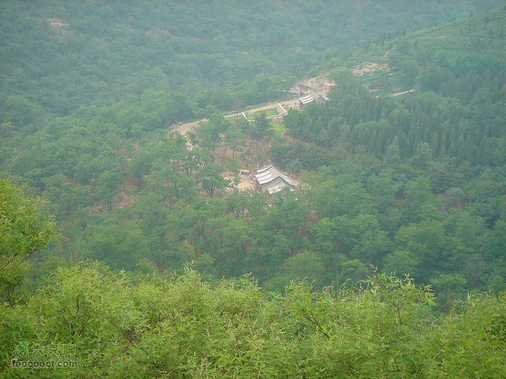 徒步驴友入门教程-香巴拉穿越有几幢房子，可能不是村子