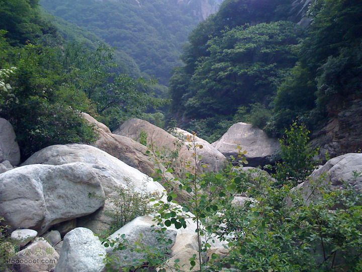 后山铺-云蒙山-云蒙峡重装2日穿越GPS轨迹攻略这就是我要前进的路，无语……