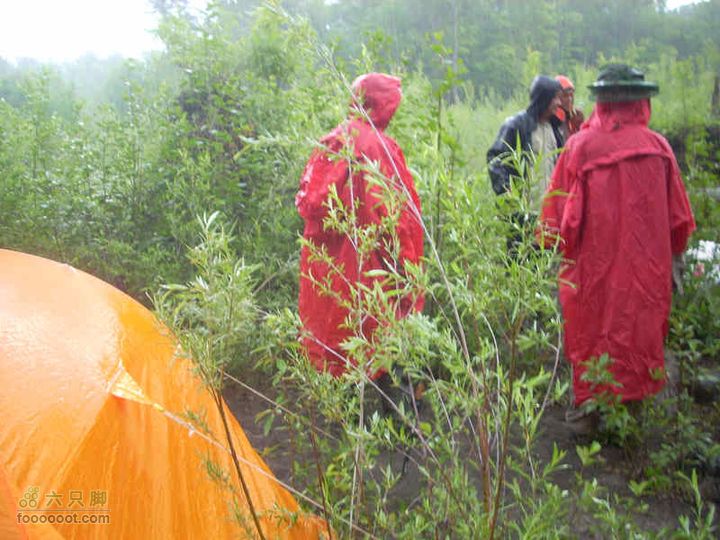 2010端午长白山锦江峡谷穿越第一日营地