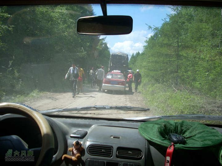 2010端午长白山锦江峡谷穿越路遇堵车，我们来到备用起点穿越