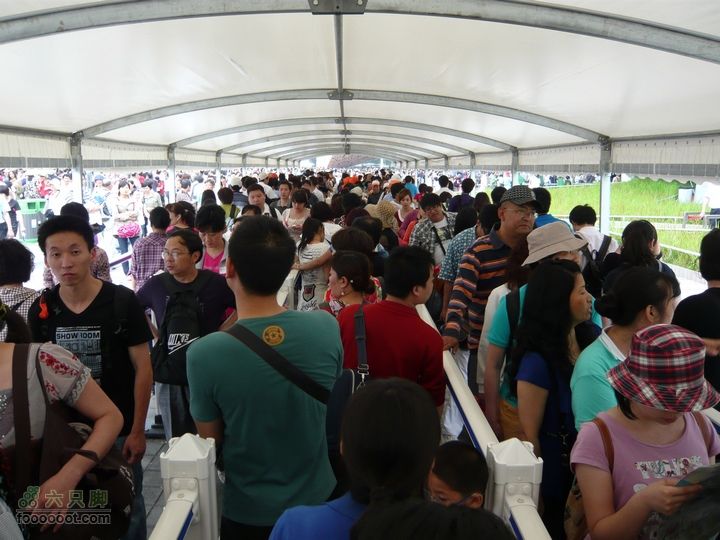 世博游20100610P1110053 德国馆外