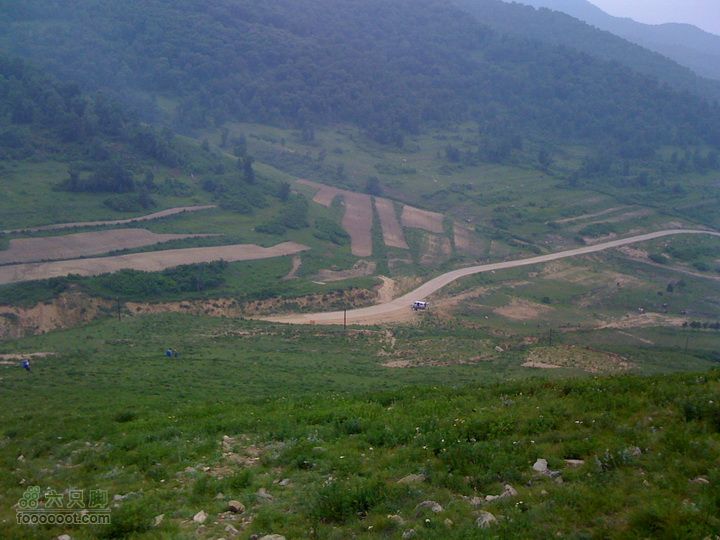周末登海陀，半夜遭遇雷暴，8-9级狂风，幸免遇难从闫家坪下撤