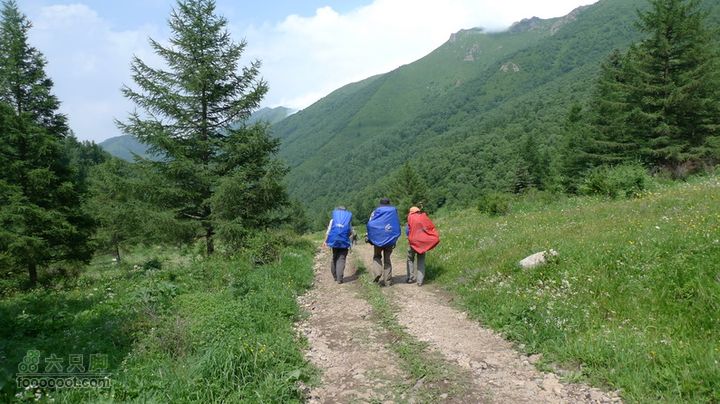 小五台 北台上-东台-山涧口下这条路还要走1个多小时