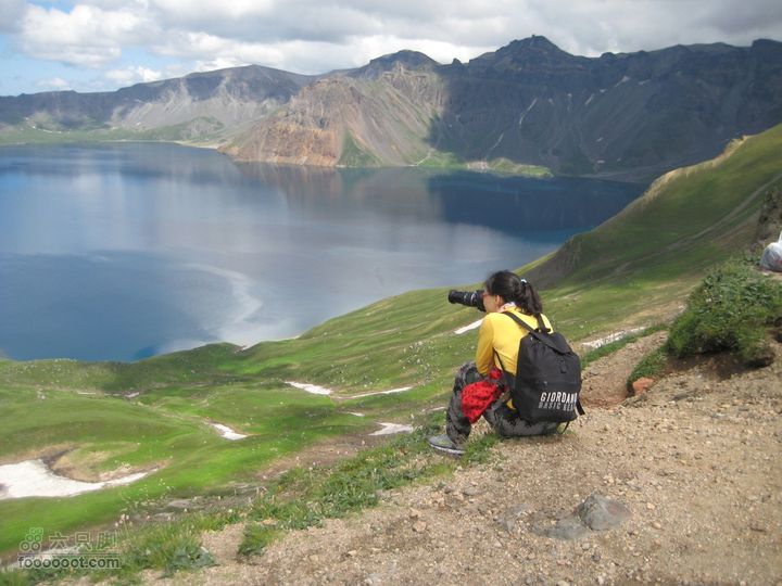 2010长白山西坡天池2010.07.17 190_眸目压缩