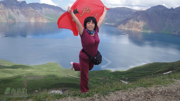 2010长白山西坡天池DSC03459_眸目压缩