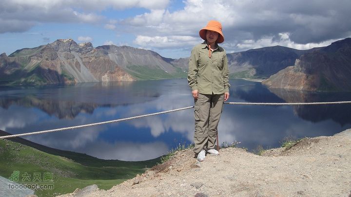 2010长白山西坡天池DSC03520_眸目压缩
