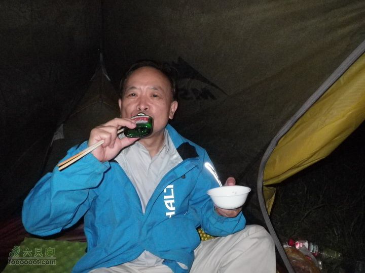 自驾车大海陀村，越野至1550米营地，最无限接近小海坨的线路来口小二，美啊