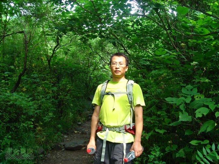 香山经好汉坡直奔周家巷，迷路误入温泉白家幢(勿按此轨迹寻迹)亮个相
