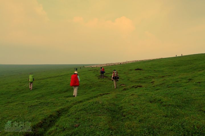 卸甲沟-草坨-东甸子梁-南骆驼庵 探路穿越这张片子我很喜欢，以后可以当广告画了