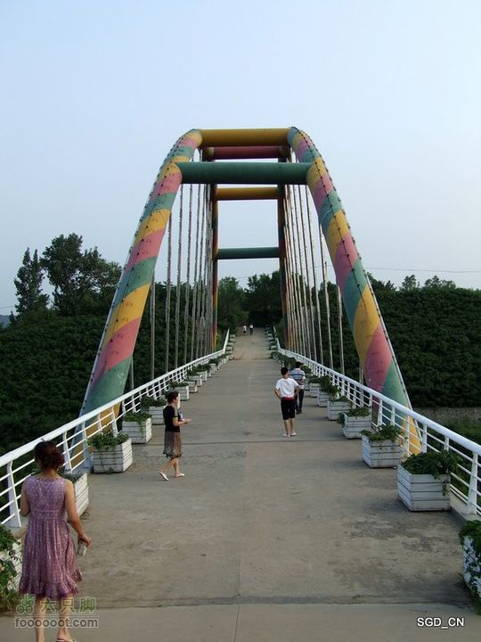 龙首山_四望阁_慈清寺彩虹桥上