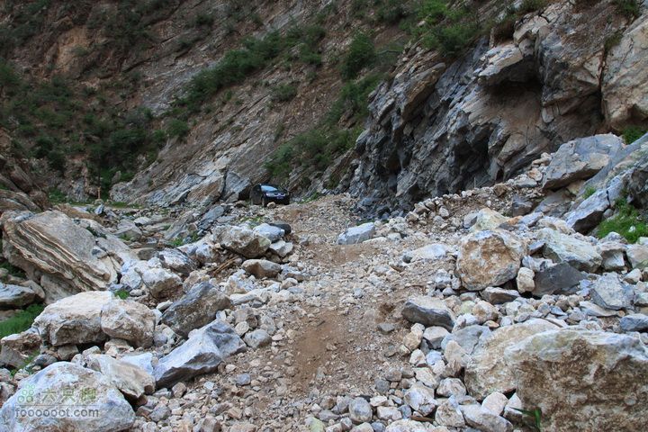 苜蓿村上茶山村探路，下山遭遇乱石滩，连夜逃出光这一段还凑合，后面的路就比较危险了