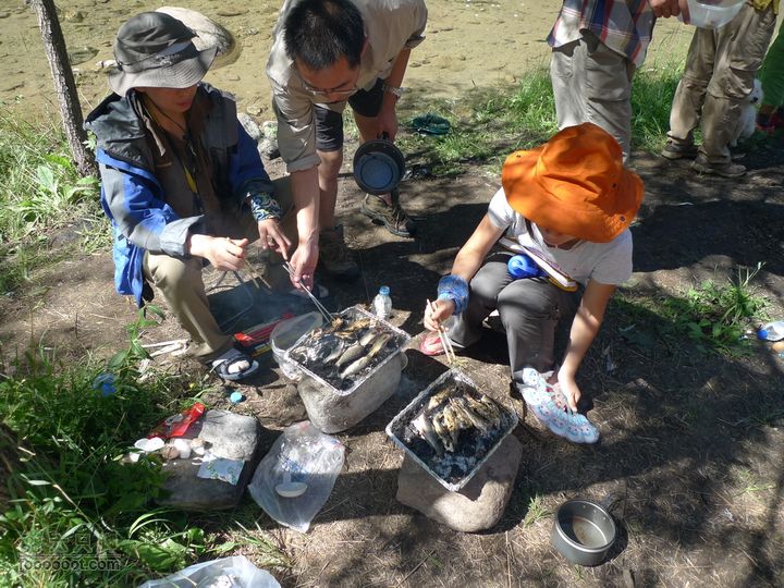 龙聚山庄-三岔河-库尾扎营GPS轨迹开烤