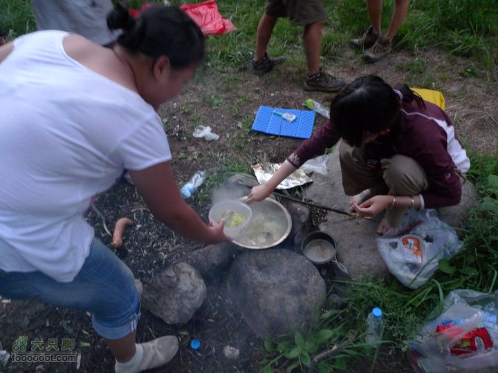 龙聚山庄-三岔河-库尾扎营GPS轨迹鱼肉面条白菜汤