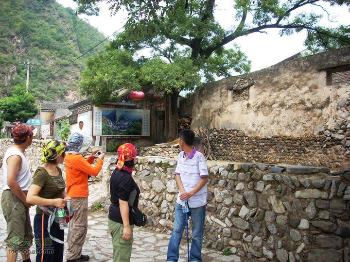 下马威—东灵山—北灵山—黄草梁—柏峪—爨底下—斋堂ZN穿越爨底下参观