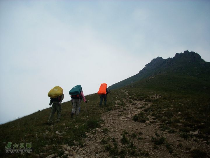 下马威—东灵山—北灵山—黄草梁—柏峪—爨底下—斋堂ZN穿越爬升 还是爬升