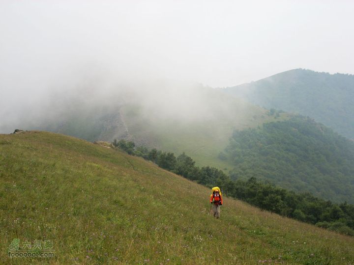 下马威—东灵山—北灵山—黄草梁—柏峪—爨底下—斋堂ZN穿越山脊草甸子