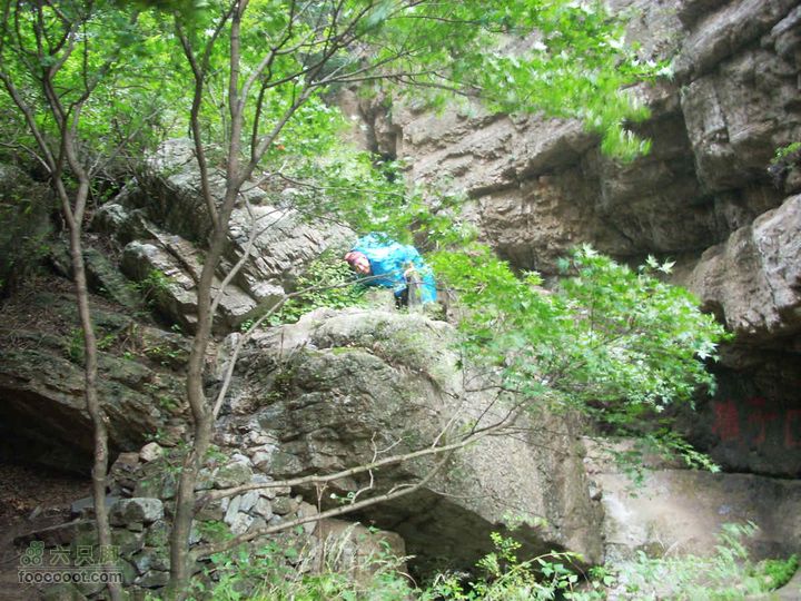 下马威—东灵山—北灵山—黄草梁—柏峪—爨底下—斋堂ZN穿越悬崖峭壁中穿越