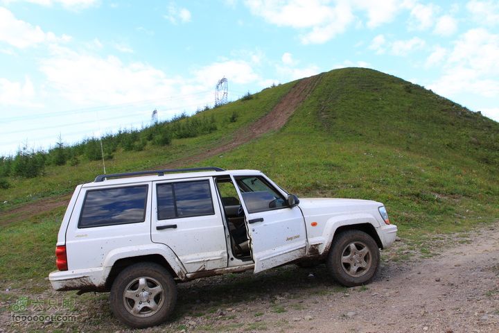 自驾黑龙山,穿老掌沟,爬东猴顶宿传奇山庄东猴顶下的冲车大坡