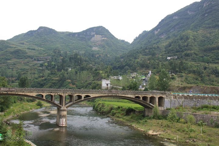 20100822贵阳南江大峡谷IMG_1891_眸目压缩