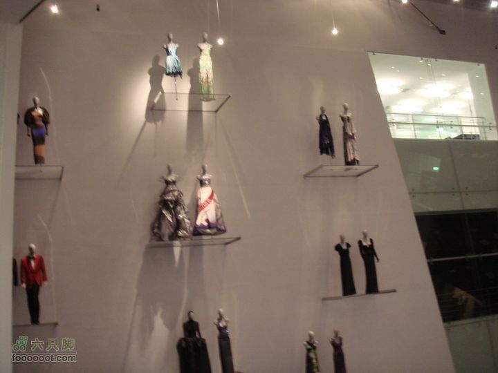 世博游第二日之父子畅游时装展示