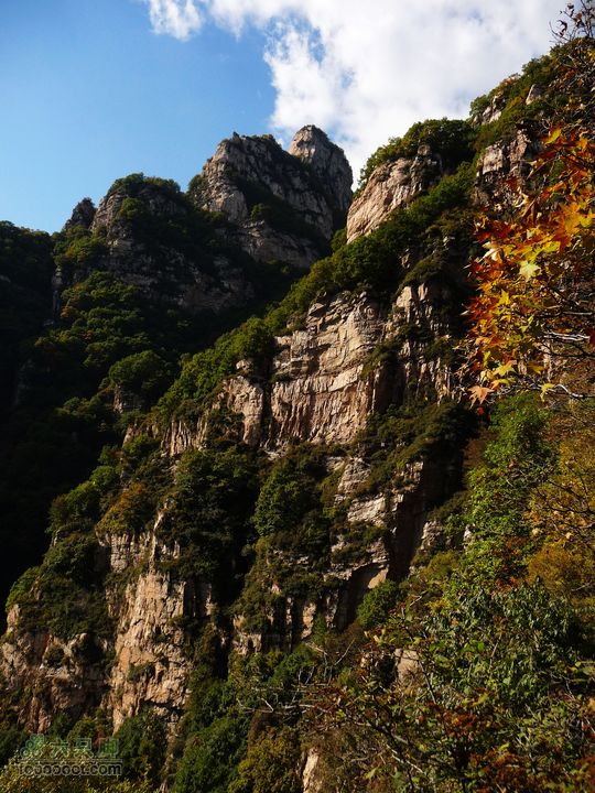 南北驼梁重装(2):辽道背-北驼-华塔-运木沟险路奇景