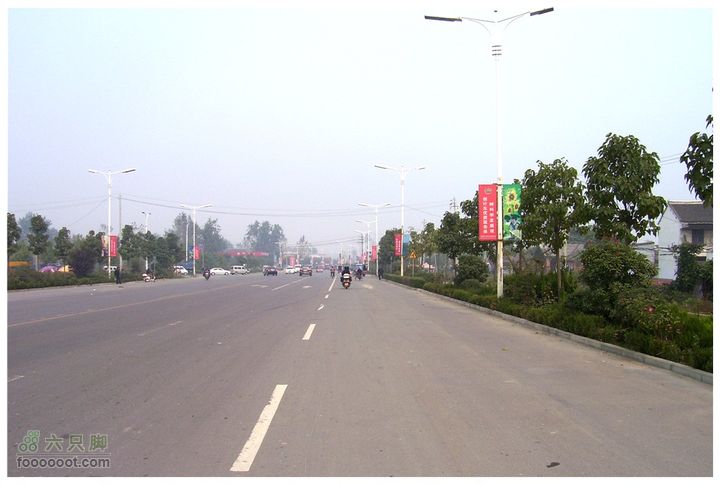 骑行淮阳到达淮阳县城，现在的淮阳发展很快，道路很宽阔