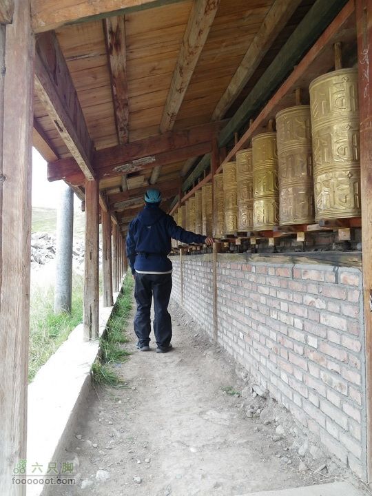 宁静而让人沉溺的小镇-郎木寺(最佳逃票路线)于是我也要转过去