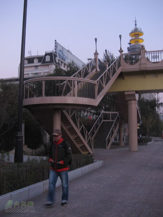 哈尔滨市区天桥