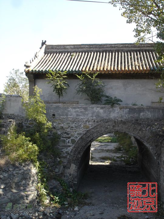 北京骑迹29 寻访北京唯一一座窑神庙 追溯门头沟的由来过街楼黄绿琉璃瓦有来头