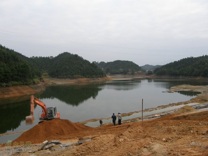 依依青山、涓涓绿水-宜春近郊经典徒步路线之二（下浦-长青厂）PA260713