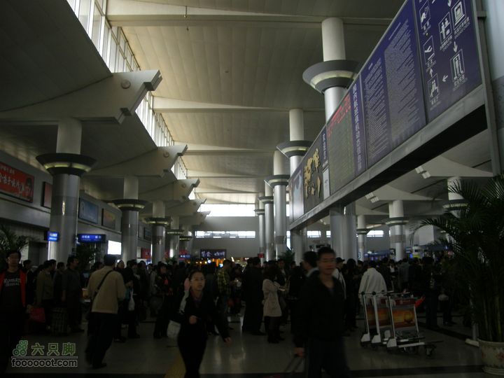 四迹合一（飞机、动车组、汽车、步行速度大比拼）PA300692