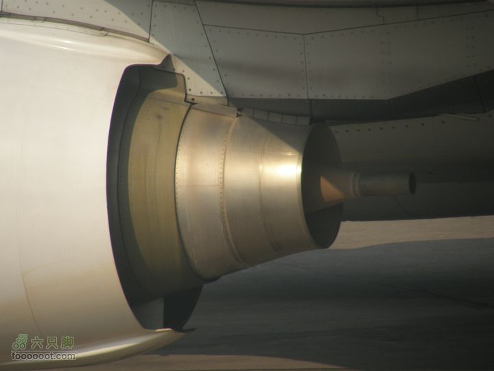 四迹合一（飞机、动车组、汽车、步行速度大比拼）PA300732