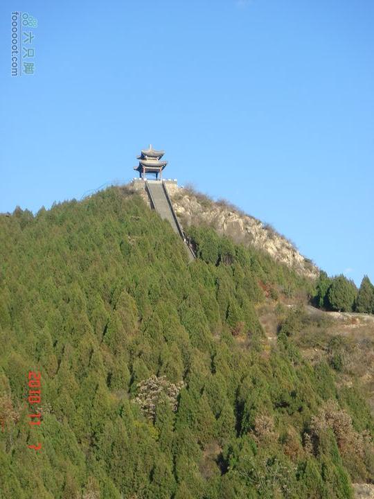 立冬追逐北京秋天的尾巴--红螺寺看红叶DSC03039