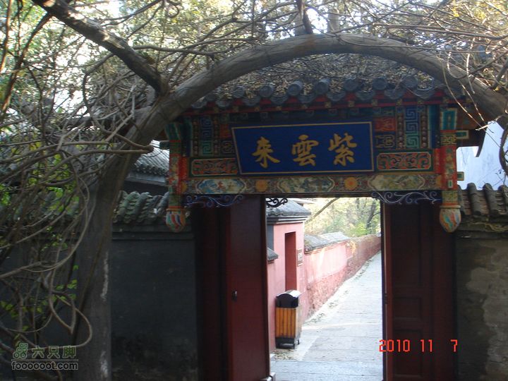立冬追逐北京秋天的尾巴--红螺寺看红叶DSC03051