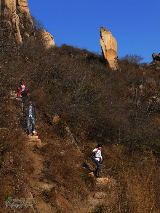 同上周:佛山陵园-白虎涧-凤凰岭三线环穿上升前的下降