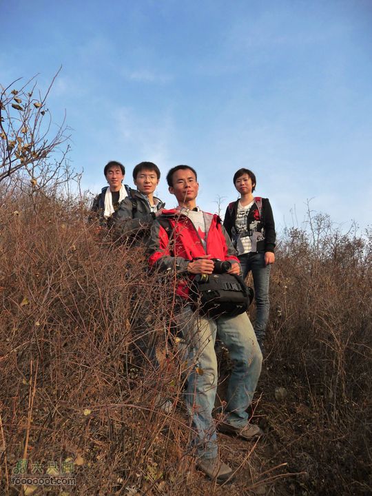 同上周:佛山陵园-白虎涧-凤凰岭三线环穿电线塔