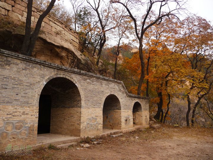 同上周:佛山陵园-白虎涧-凤凰岭三线环穿寺院遗迹