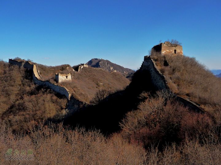 箭扣一日:赵氏山居-西大墙-北京结-鹰飞倒仰-箭扣-正北楼远望目的地