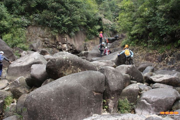 拉磨三谷玉苍山森林公园16