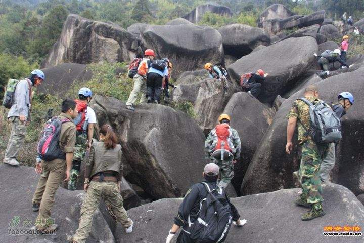 拉磨三谷玉苍山森林公园30