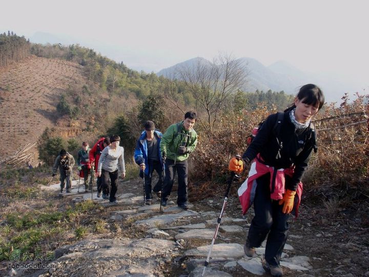 邵岙湖、岗墩、桐岭、阳觉殿绕圈路线阳觉殿到三皇殿的古道