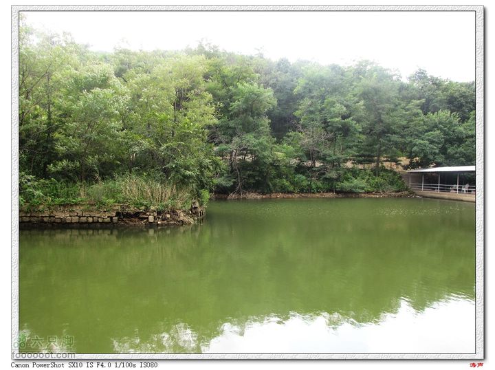 鲁山松仙岭极顶枣树裕线路可以午餐的水塘边
