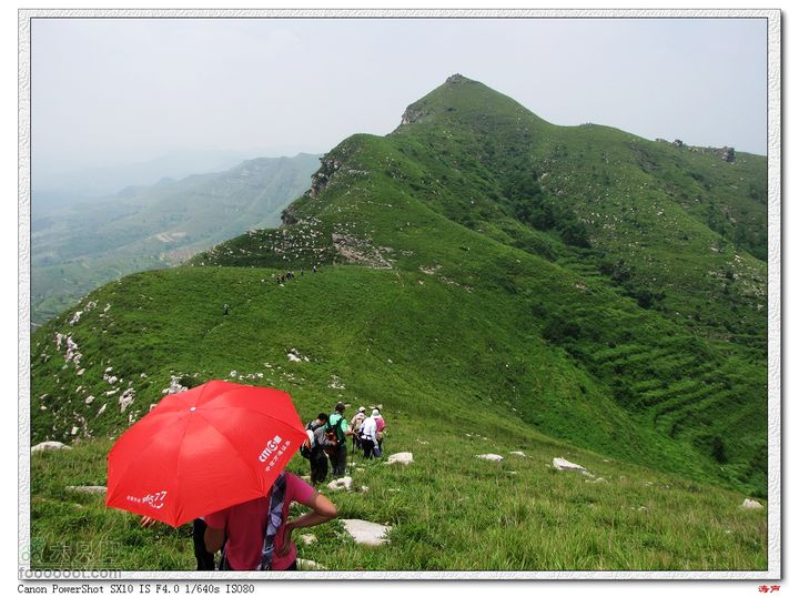 博山伊家楼镇门峪线路三界顶路上山脊