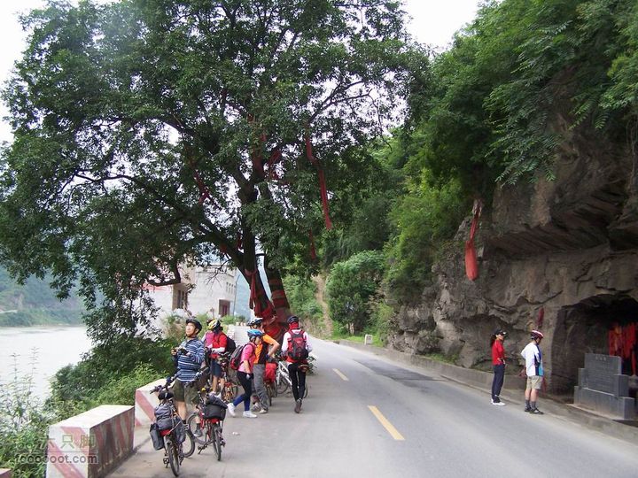 安康旬阳环羊山骑行100_3310