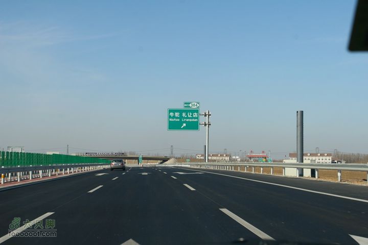  大广高速北京至衡水段，地图上还没有喔牛驼路口