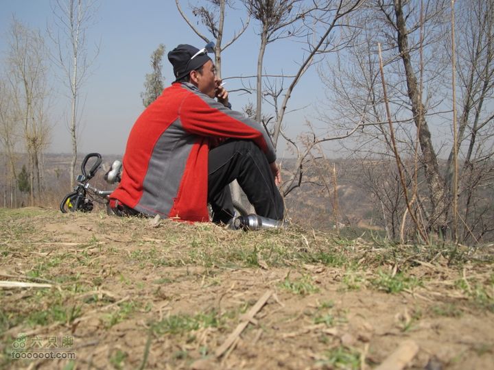 2011-3-12独骑白鹿塬自拍